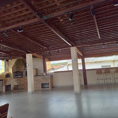 Flat 404 Villa Hipica グラヴァター エクステリア 写真